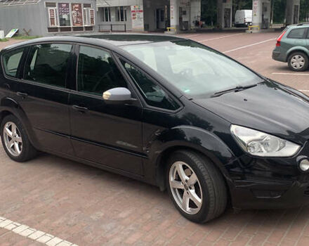 Черный Форд С-Макс, объемом двигателя 2 л и пробегом 193 тыс. км за 10000 $, фото 1 на Automoto.ua
