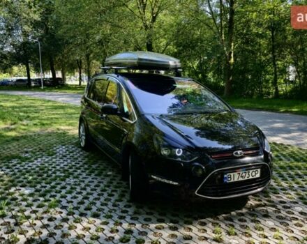 Черный Форд С-Макс, объемом двигателя 2 л и пробегом 245 тыс. км за 10000 $, фото 1 на Automoto.ua