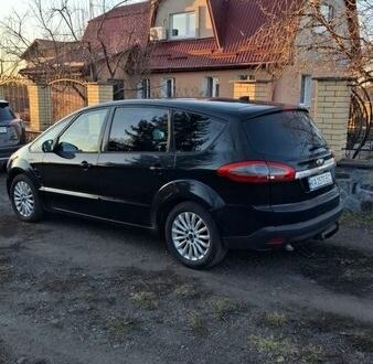Чорний Форд С-Макс, об'ємом двигуна 2 л та пробігом 297 тис. км за 10900 $, фото 1 на Automoto.ua