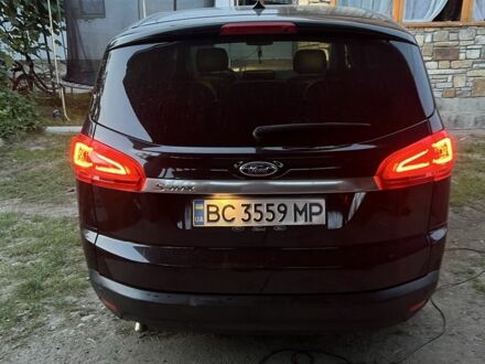 Черный Форд С-Макс, объемом двигателя 2 л и пробегом 298 тыс. км за 10000 $, фото 1 на Automoto.ua