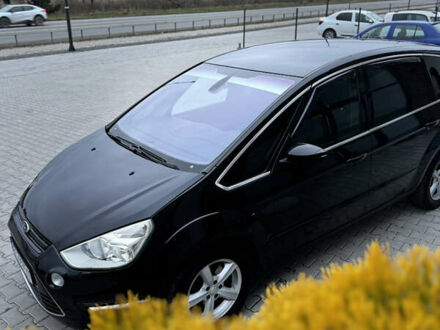 Черный Форд С-Макс, объемом двигателя 2 л и пробегом 214 тыс. км за 9700 $, фото 1 на Automoto.ua
