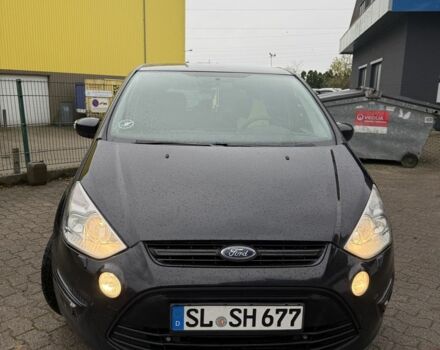 Черный Форд С-Макс, объемом двигателя 2 л и пробегом 240 тыс. км за 7145 $, фото 1 на Automoto.ua
