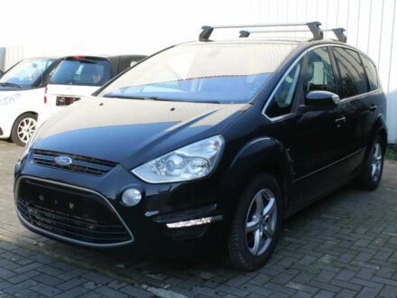 Черный Форд С-Макс, объемом двигателя 2 л и пробегом 82 тыс. км за 7600 $, фото 1 на Automoto.ua