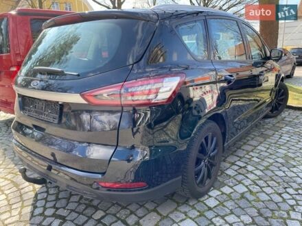 Черный Форд С-Макс, объемом двигателя 2 л и пробегом 188 тыс. км за 14753 $, фото 1 на Automoto.ua