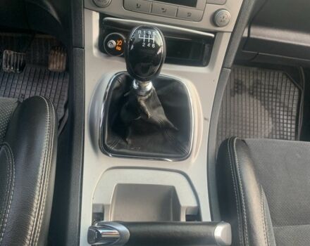 Фиолетовый Форд С-Макс, объемом двигателя 2 л и пробегом 240 тыс. км за 8300 $, фото 10 на Automoto.ua