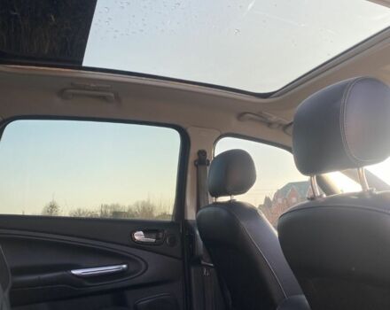 Коричневый Форд С-Макс, объемом двигателя 2 л и пробегом 300 тыс. км за 6500 $, фото 5 на Automoto.ua