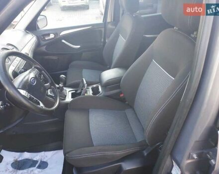 Коричневый Форд С-Макс, объемом двигателя 1.6 л и пробегом 271 тыс. км за 9200 $, фото 14 на Automoto.ua