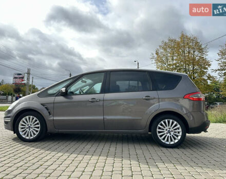 Коричневий Форд С-Макс, об'ємом двигуна 2 л та пробігом 291 тис. км за 8999 $, фото 5 на Automoto.ua