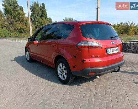 Красный Форд С-Макс, объемом двигателя 2 л и пробегом 229 тыс. км за 5700 $, фото 12 на Automoto.ua