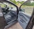 Красный Форд С-Макс, объемом двигателя 1.6 л и пробегом 324 тыс. км за 7300 $, фото 16 на Automoto.ua