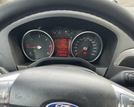 Червоний Форд С-Макс, об'ємом двигуна 2 л та пробігом 270 тис. км за 9200 $, фото 8 на Automoto.ua