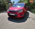 Красный Форд С-Макс, объемом двигателя 2 л и пробегом 260 тыс. км за 8400 $, фото 1 на Automoto.ua