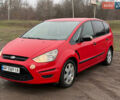 Красный Форд С-Макс, объемом двигателя 2 л и пробегом 229 тыс. км за 6699 $, фото 1 на Automoto.ua