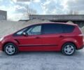 Красный Форд С-Макс, объемом двигателя 2 л и пробегом 195 тыс. км за 8300 $, фото 1 на Automoto.ua