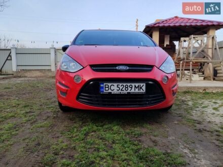 Красный Форд С-Макс, объемом двигателя 2 л и пробегом 296 тыс. км за 7300 $, фото 1 на Automoto.ua