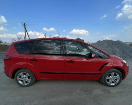 Красный Форд С-Макс, объемом двигателя 2 л и пробегом 195 тыс. км за 8300 $, фото 1 на Automoto.ua