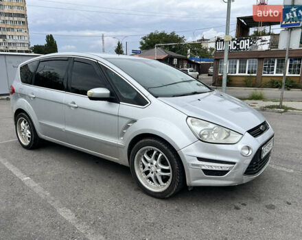 Форд С-Макс, об'ємом двигуна 2 л та пробігом 364 тис. км за 9000 $, фото 4 на Automoto.ua