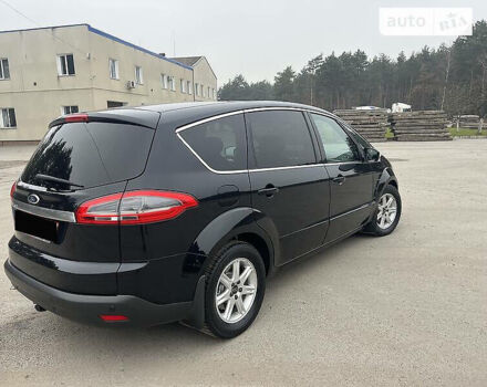 Форд С-Макс, объемом двигателя 2 л и пробегом 250 тыс. км за 12000 $, фото 1 на Automoto.ua