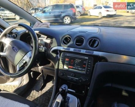 Форд С-Макс, объемом двигателя 2 л и пробегом 220 тыс. км за 11300 $, фото 3 на Automoto.ua