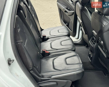 Форд С-Макс, об'ємом двигуна 2 л та пробігом 245 тис. км за 18500 $, фото 12 на Automoto.ua