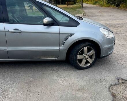 Форд С-Макс, объемом двигателя 2 л и пробегом 300 тыс. км за 3899 $, фото 1 на Automoto.ua