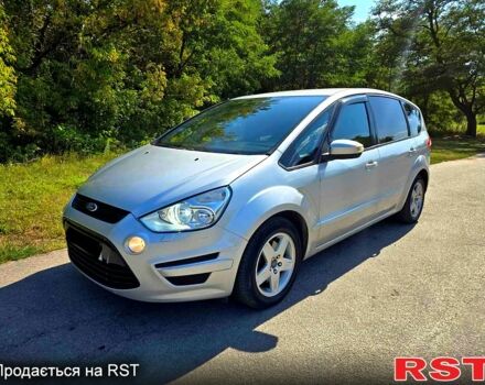 Форд С-Макс, объемом двигателя 2 л и пробегом 270 тыс. км за 7200 $, фото 1 на Automoto.ua