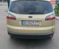 Желтый Форд С-Макс, объемом двигателя 2 л и пробегом 200 тыс. км за 5000 $, фото 1 на Automoto.ua