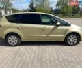 Жовтий Форд С-Макс, об'ємом двигуна 2 л та пробігом 302 тис. км за 5599 $, фото 1 на Automoto.ua