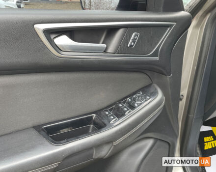 Серый Форд С-Макс, объемом двигателя 2 л и пробегом 283 тыс. км за 12799 $, фото 6 на Automoto.ua