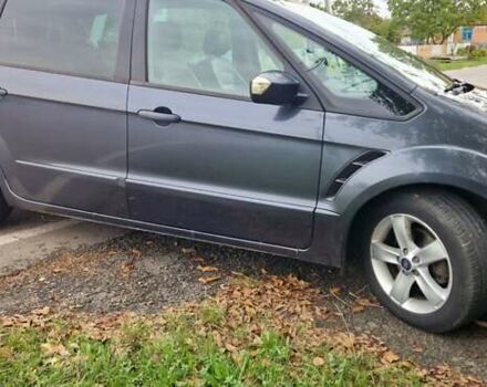 Серый Форд С-Макс, объемом двигателя 2 л и пробегом 345 тыс. км за 6200 $, фото 3 на Automoto.ua