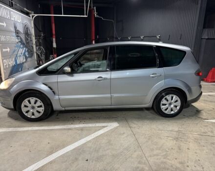 Серый Форд С-Макс, объемом двигателя 1.8 л и пробегом 234 тыс. км за 2200 $, фото 7 на Automoto.ua