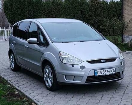 Серый Форд С-Макс, объемом двигателя 1.75 л и пробегом 382 тыс. км за 4500 $, фото 3 на Automoto.ua