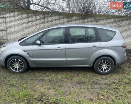 Серый Форд С-Макс, объемом двигателя 1.8 л и пробегом 220 тыс. км за 6600 $, фото 2 на Automoto.ua