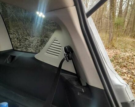 Серый Форд С-Макс, объемом двигателя 2 л и пробегом 325 тыс. км за 6000 $, фото 27 на Automoto.ua