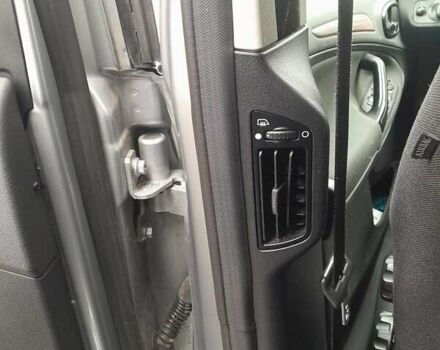 Серый Форд С-Макс, объемом двигателя 2 л и пробегом 325 тыс. км за 6000 $, фото 26 на Automoto.ua