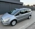 Серый Форд С-Макс, объемом двигателя 2 л и пробегом 180 тыс. км за 4714 $, фото 1 на Automoto.ua