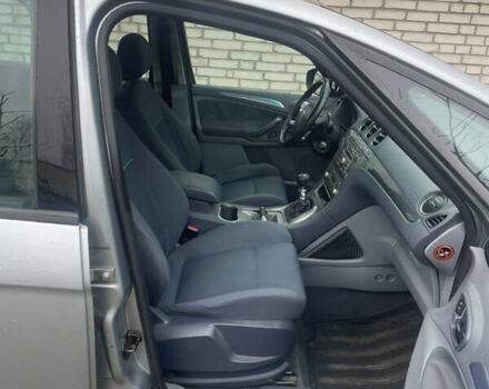 Серый Форд С-Макс, объемом двигателя 1.8 л и пробегом 220 тыс. км за 6600 $, фото 8 на Automoto.ua