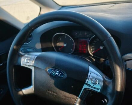 Серый Форд С-Макс, объемом двигателя 2 л и пробегом 290 тыс. км за 6700 $, фото 9 на Automoto.ua