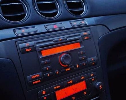 Серый Форд С-Макс, объемом двигателя 1.75 л и пробегом 382 тыс. км за 4500 $, фото 40 на Automoto.ua