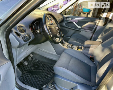 Сірий Форд С-Макс, об'ємом двигуна 2 л та пробігом 282 тис. км за 5500 $, фото 20 на Automoto.ua