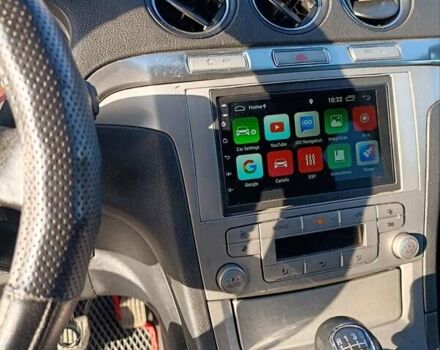 Сірий Форд С-Макс, об'ємом двигуна 2 л та пробігом 362 тис. км за 6300 $, фото 4 на Automoto.ua