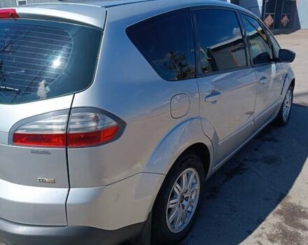 Серый Форд С-Макс, объемом двигателя 1.8 л и пробегом 258 тыс. км за 6100 $, фото 10 на Automoto.ua