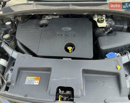 Серый Форд С-Макс, объемом двигателя 1.8 л и пробегом 223 тыс. км за 5700 $, фото 10 на Automoto.ua
