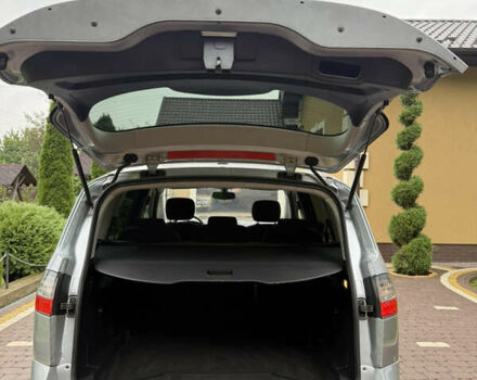 Сірий Форд С-Макс, об'ємом двигуна 2 л та пробігом 234 тис. км за 6650 $, фото 26 на Automoto.ua