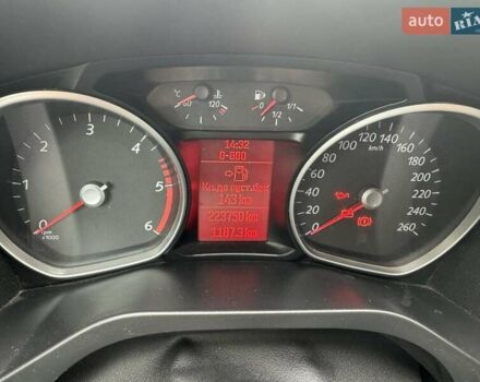 Серый Форд С-Макс, объемом двигателя 1.8 л и пробегом 223 тыс. км за 5700 $, фото 1 на Automoto.ua