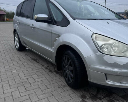Серый Форд С-Макс, объемом двигателя 1.75 л и пробегом 336 тыс. км за 5200 $, фото 3 на Automoto.ua