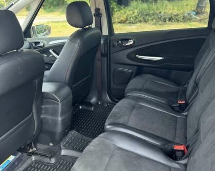 Серый Форд С-Макс, объемом двигателя 1.8 л и пробегом 223 тыс. км за 5700 $, фото 4 на Automoto.ua