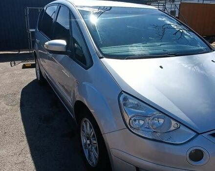 Серый Форд С-Макс, объемом двигателя 1.8 л и пробегом 258 тыс. км за 6100 $, фото 2 на Automoto.ua