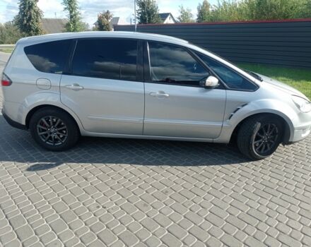 Серый Форд С-Макс, объемом двигателя 1.8 л и пробегом 281 тыс. км за 6500 $, фото 4 на Automoto.ua