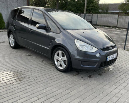 Серый Форд С-Макс, объемом двигателя 1.75 л и пробегом 320 тыс. км за 6000 $, фото 3 на Automoto.ua